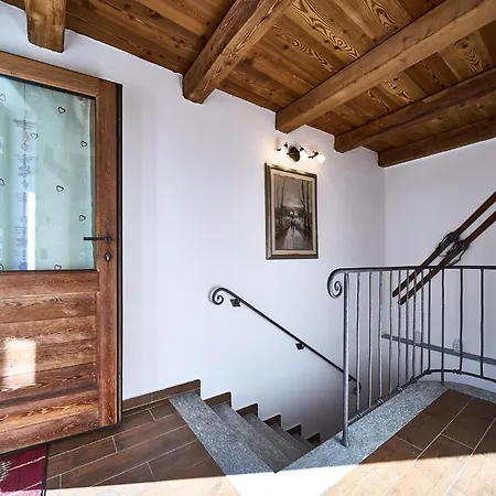 Mcx Vacation - Maison Loz Duplex In Villaggio Tipico Valdostano Con Comfort Moderni E Panorama Mozzafiato