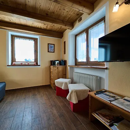 Mcx Vacation - Maison Loz Duplex In Villaggio Tipico Valdostano Con Comfort Moderni E Panorama Mozzafiato Apartment
