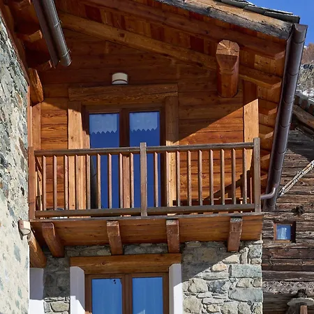 Mcx Vacation - Maison Loz Duplex In Villaggio Tipico Valdostano Con Comfort Moderni E Panorama Mozzafiato Valtournenche